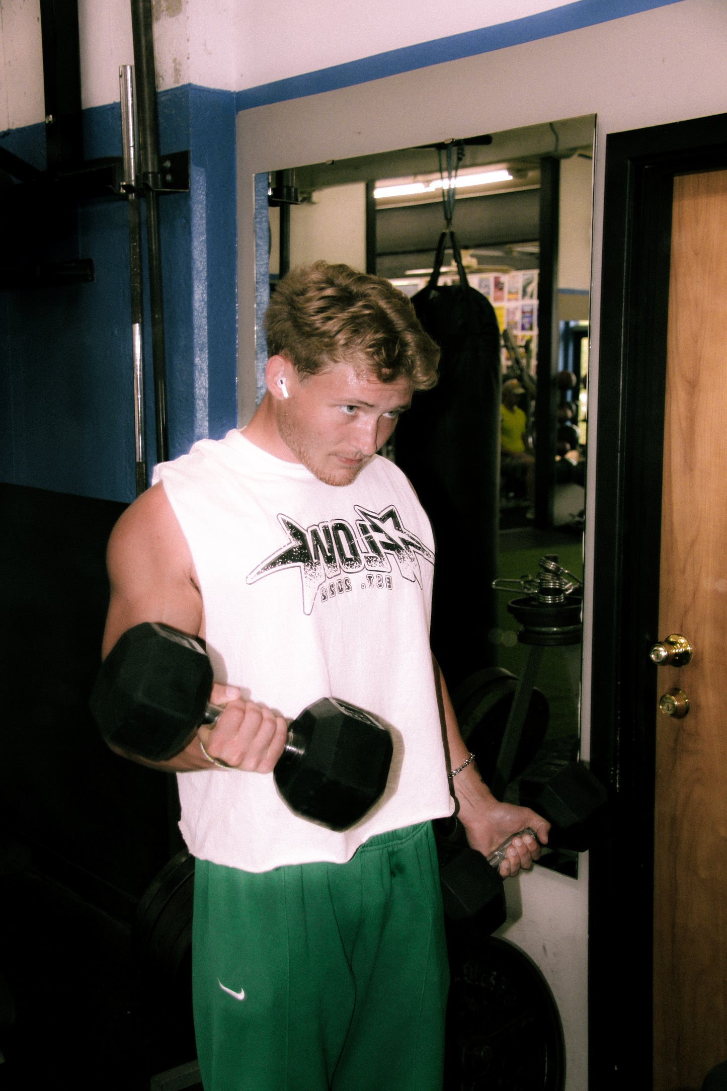 Flowstar Cropped Sleeveeless Shirt